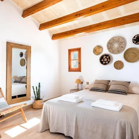 Mit Privatpool Fuer 7 Personen Ca 150 Qm In Torre Del Ram, Menorca Westkueste Von Menorca Prázdninový dům *