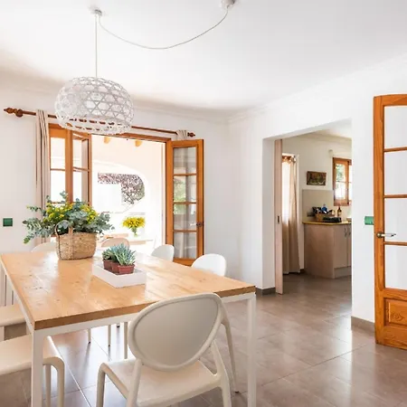 Mit Privatpool Fuer 7 Personen Ca 150 Qm In Torre Del Ram, Menorca Westkueste Von Menorca *