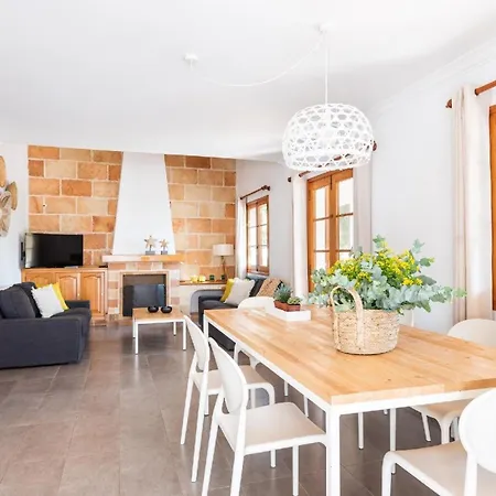 Mit Privatpool Fuer 7 Personen Ca 150 Qm In Torre Del Ram, Menorca Westkueste Von Menorca * Cala'N Blanes (Menorca)