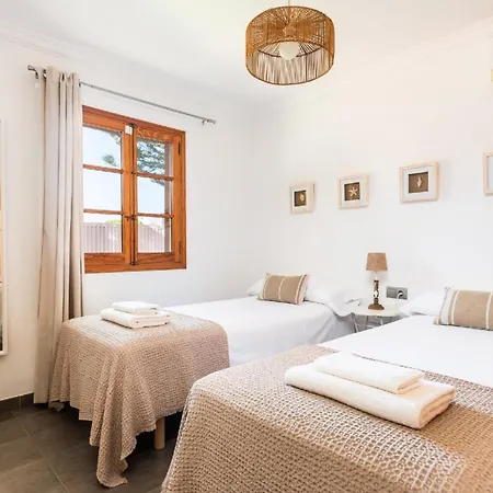 Mit Privatpool Fuer 7 Personen Ca 150 Qm In Torre Del Ram, Menorca Westkueste Von Menorca Ferienhaus *