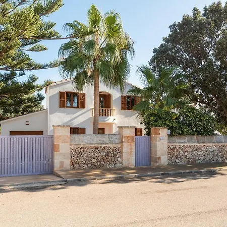 Mit Privatpool Fuer 7 Personen Ca 150 Qm In Torre Del Ram, Menorca Westkueste Von Menorca